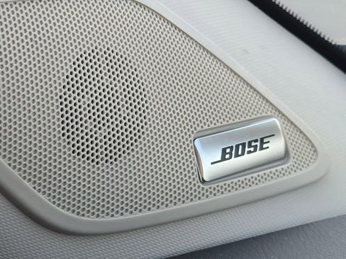 Certified 2024 Nissan Pathfinder SL w/ SL Premium Package FWD image 28