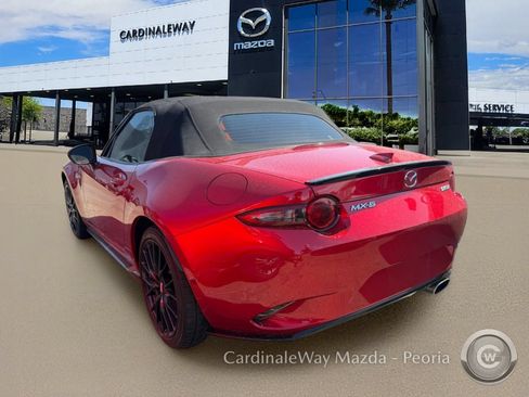 Used 2016 MAZDA MX-5 Miata Club w/ Brembo/BBS Package RWD image 3