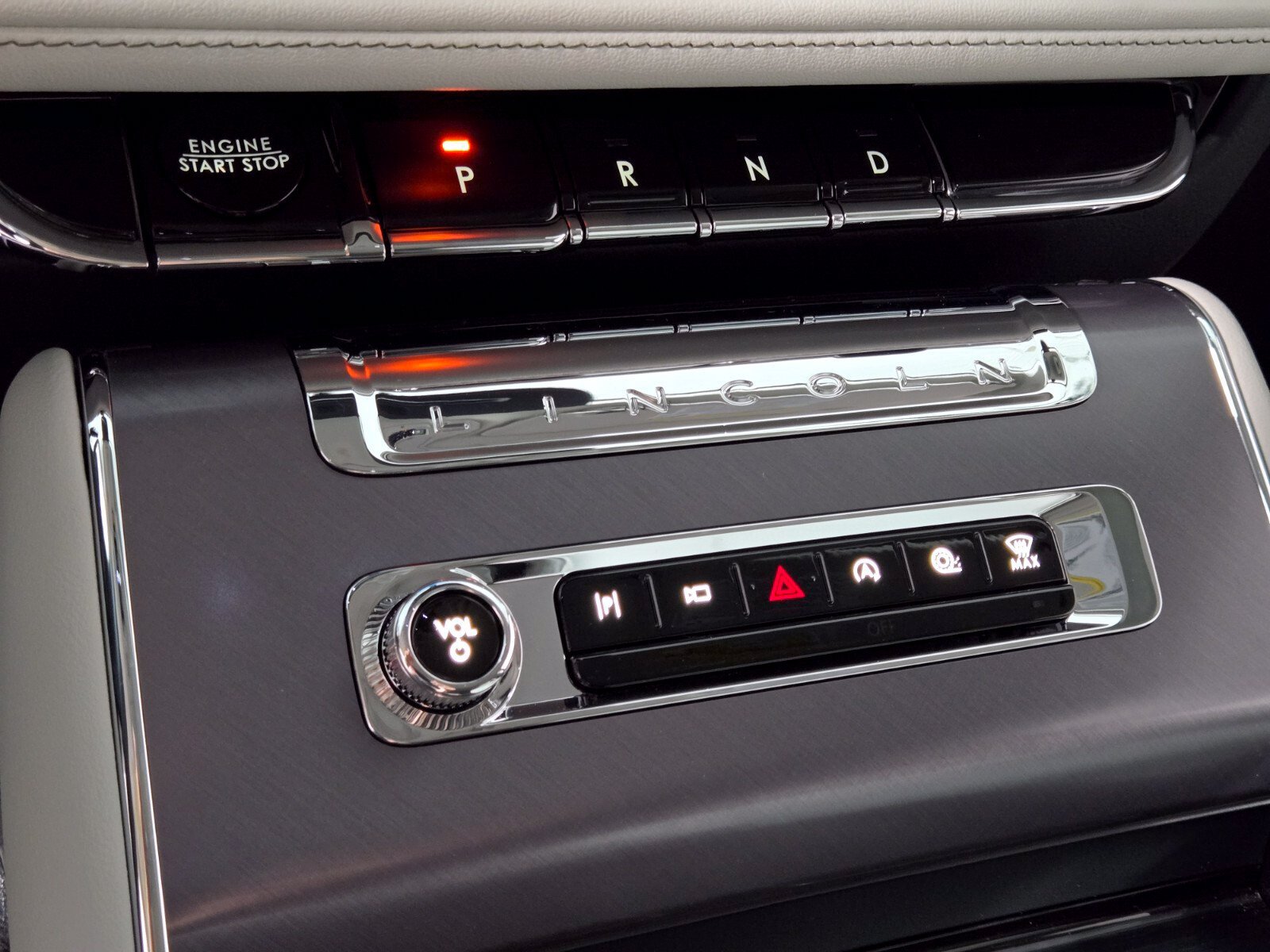 New 2027 Lincoln Aviator 2WD image 30