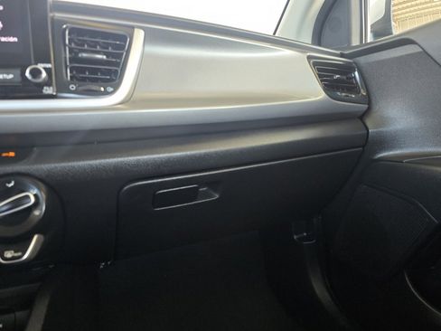 Used 2023 Kia Rio LX image 41