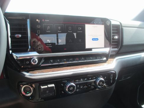 New 2025 GMC Sierra 2500 SLE w/ SLE Value Package; image 20