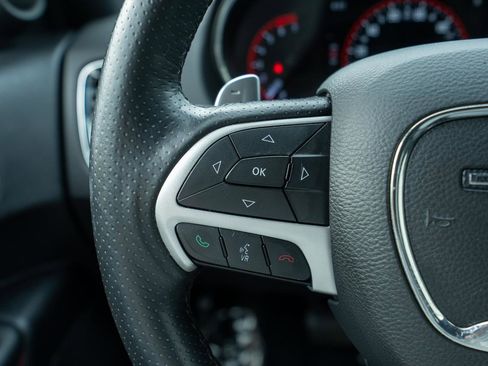 Used 2015 Dodge Durango R/T w/ Technology Group AWD/4WD image 14