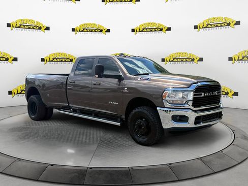 Used 2021 RAM 3500 Big Horn w/ Level 1 Equipment Group AWD/4WD image 7