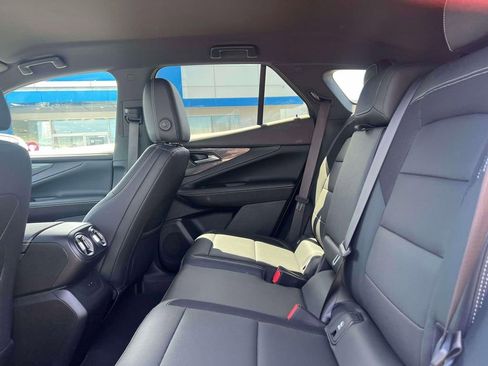 Used 2024 Chevrolet Blazer EV LT AWD/4WD image 13