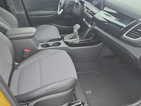Used 2024 Kia Seltos S AWD/4WD image 13