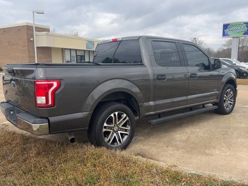 Used 2017 Ford F150 XLT image 7