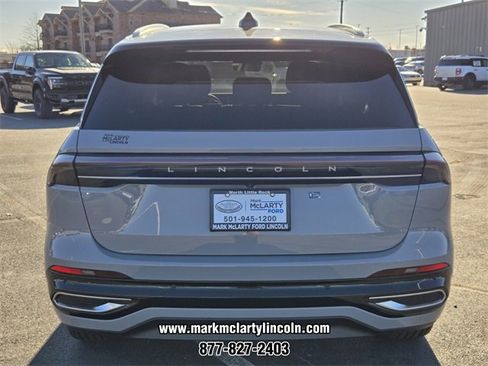 New 2026 Lincoln Nautilus Reserve image 10