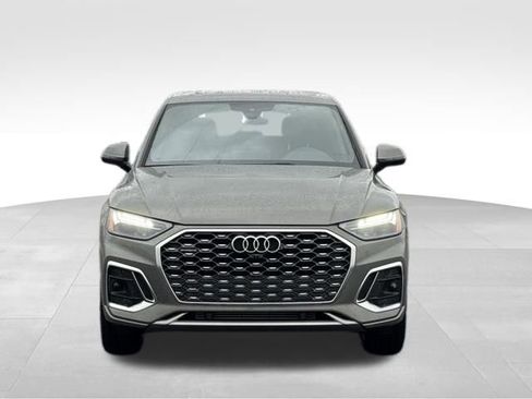 Certified 2025 Audi Q5 2.0T Premium Plus image 2