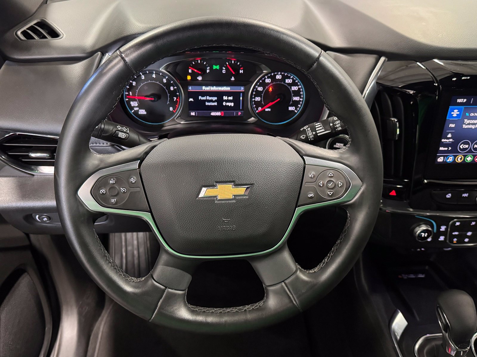 Used 2023 Chevrolet Traverse LT FWD image 20