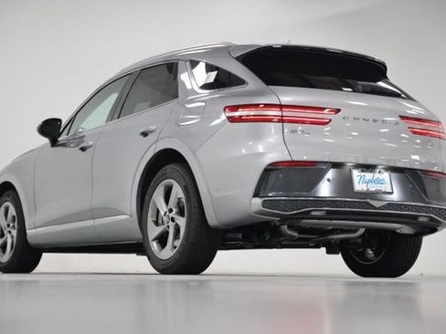 New 2026 Genesis GV70 2.5T Select AWD/4WD image 10