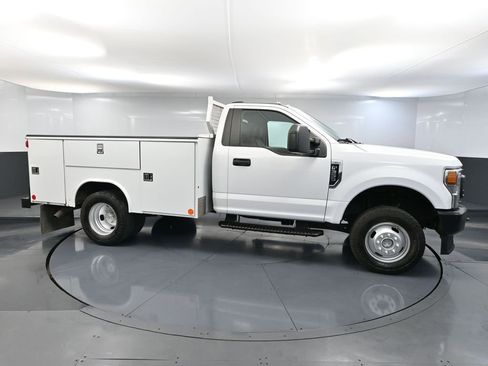 Used 2021 Ford F350 XL w/ Power Equipment Group AWD/4WD image 4