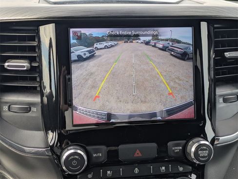 Used 2024 RAM 1500 Laramie image 21