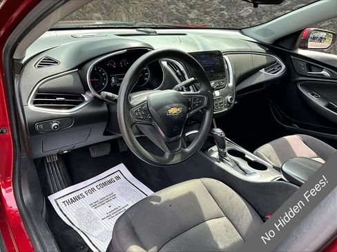 Used 2020 Chevrolet Malibu LT FWD image 12