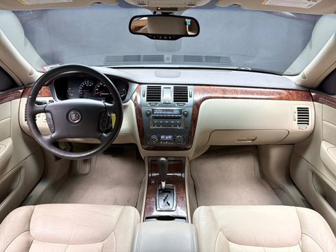 Used 2007 Cadillac DTS w/ Trunk Convenience Package FWD image 35