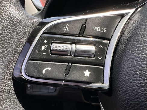 Used 2023 Kia Forte LX FWD image 15