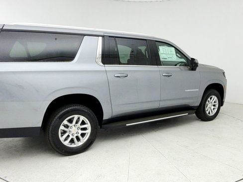 New 2026 Chevrolet Suburban LS RWD image 8