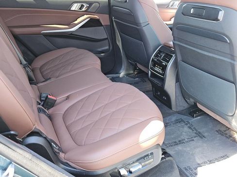 Certified 2025 BMW X7 xDrive40i image 27