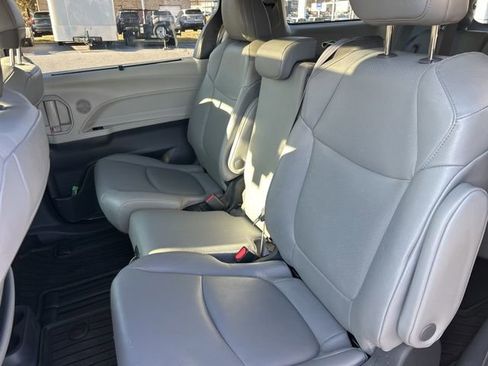 Certified 2024 Toyota Sienna XLE image 12