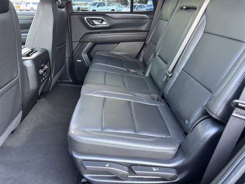 Used 2024 Chevrolet Tahoe Z71 w/ Luxury Package image 21