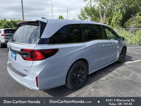 Used 2026 Honda Odyssey Sport-L image 4
