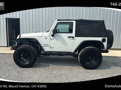 Used 2012 Jeep Wrangler Sport w/ Connectivity Group AWD/4WD image 1