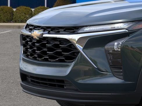 New 2026 Chevrolet Trax LS w/ Driver Confidence Package FWD image 13