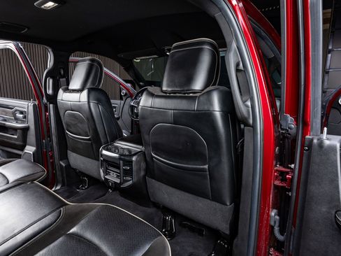 Used 2022 RAM 3500 Laramie image 28