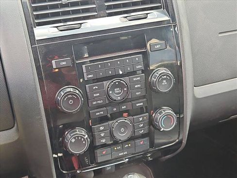 Used 2012 Ford Escape Limited AWD/4WD image 16