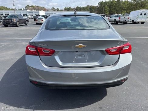 Used 2024 Chevrolet Malibu LT image 4