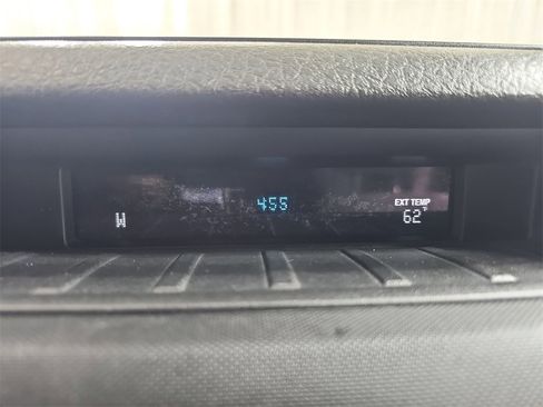 Used 2014 Ford F150 XLT image 25