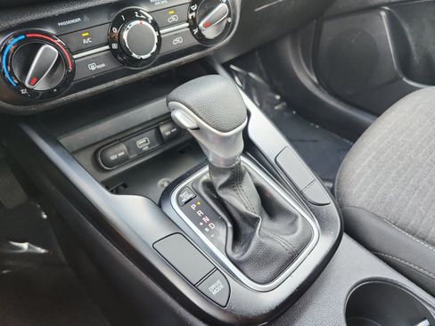 Used 2021 Kia Soul S FWD image 20