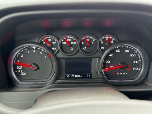 Used 2024 Chevrolet Silverado 1500 Custom image 24