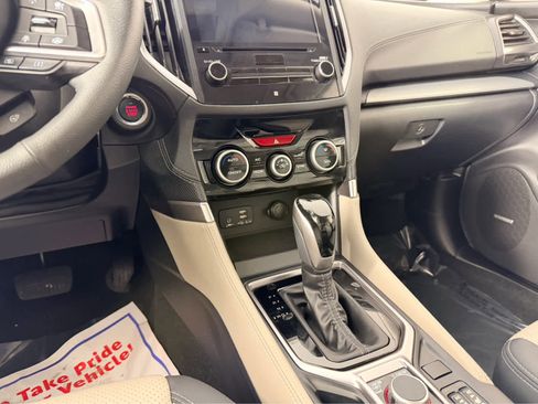 Used 2021 Subaru Forester Limited w/ Popular Package #3 image 14