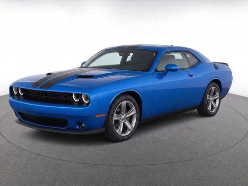 Used 2023 Dodge Challenger SXT w/ Blacktop Package RWD image 1
