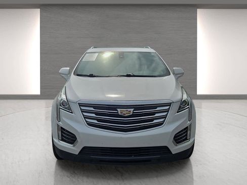 Used 2017 Cadillac XT5 FWD image 4