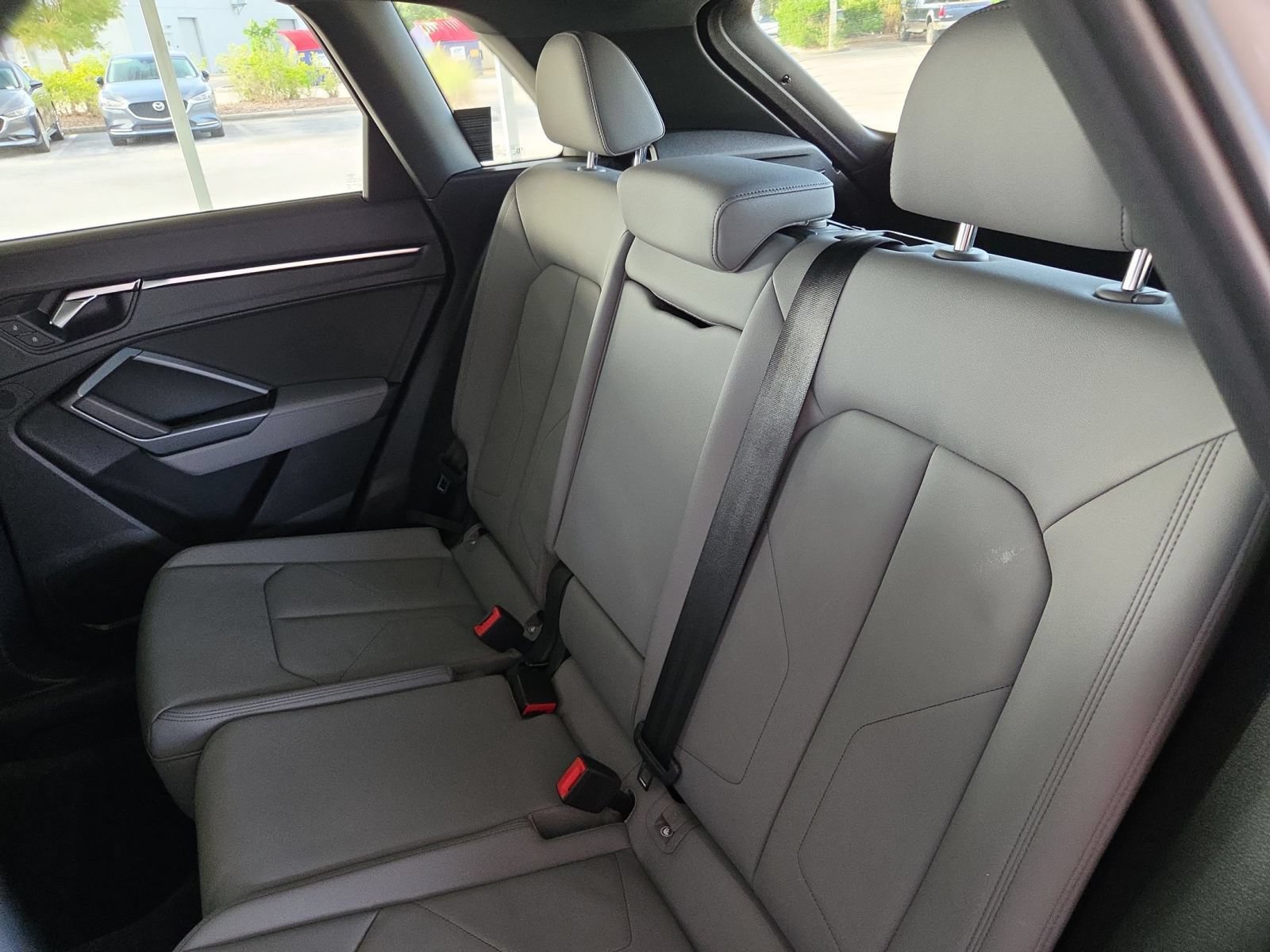 Used 2021 Audi Q3 2.0T Premium w/ Black Optic Sport Package AWD/4WD image 25