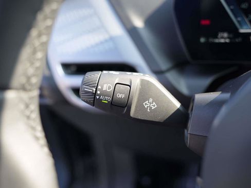 Used 2025 BMW 228i xDrive image 27