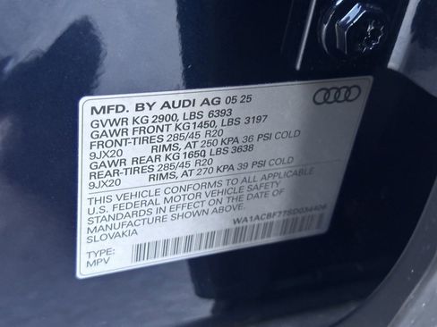 Used 2025 Audi Q7 2.0T Premium w/ Convenience Plus Package image 24