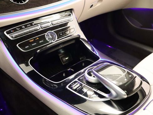 Used 2018 Mercedes-Benz E 400 Coupe image 9