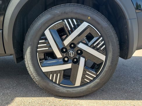 New 2026 Nissan Kicks SV image 6