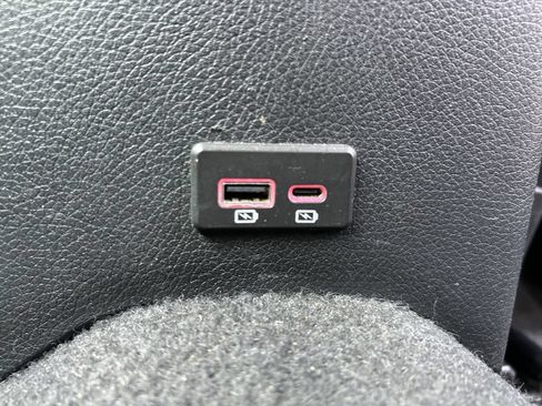 Used 2019 Nissan Rogue S AWD/4WD image 20