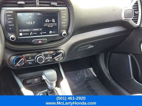 Used 2024 Kia Soul LX w/ Option Group 015 FWD image 25