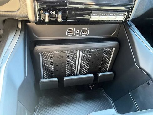 New 2026 RAM 3500 Laramie w/ Night Edition AWD/4WD image 25