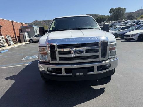 Used 2010 Ford F250 Lariat AWD/4WD image 4