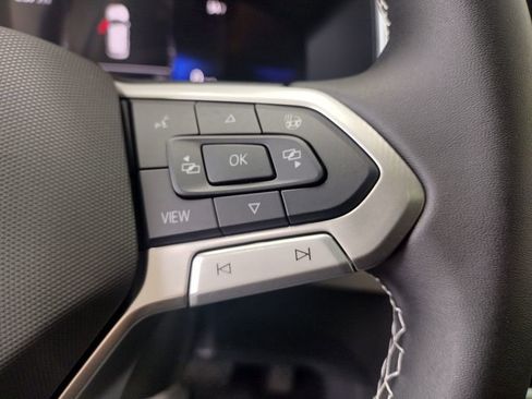 New 2026 Volkswagen Taos SE AWD/4WD image 26