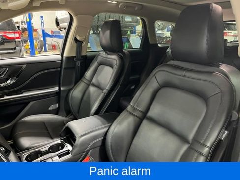 Certified 2023 Lincoln Corsair AWD w/ Equipment Group 102A image 26