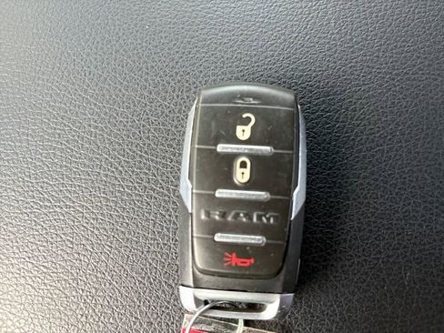 Used 2022 RAM 1500 Big Horn image 30