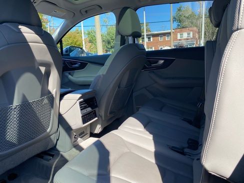 Used 2022 Audi Q7 3.0T Premium Plus w/ Premium Plus Package image 18