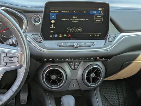 Used 2024 Chevrolet Blazer LT w/ Driver Confidence Package FWD image 12