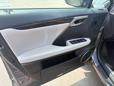Used 2022 Lexus RX 350 FWD w/ Premium Package image 8